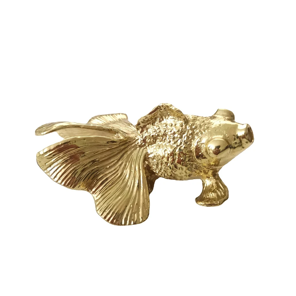 Unique Furniture Hardware - Perilla de pez dorado de latón